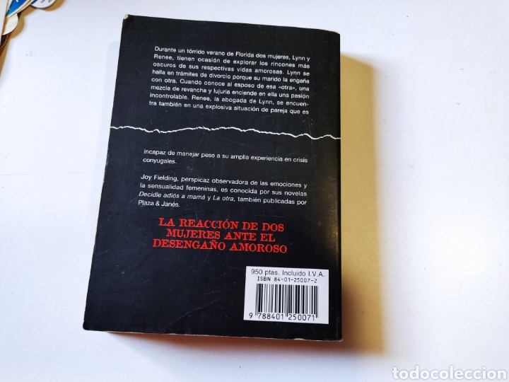 Libros de segunda mano: Libro acorralada de Joy Fielding - Foto 4