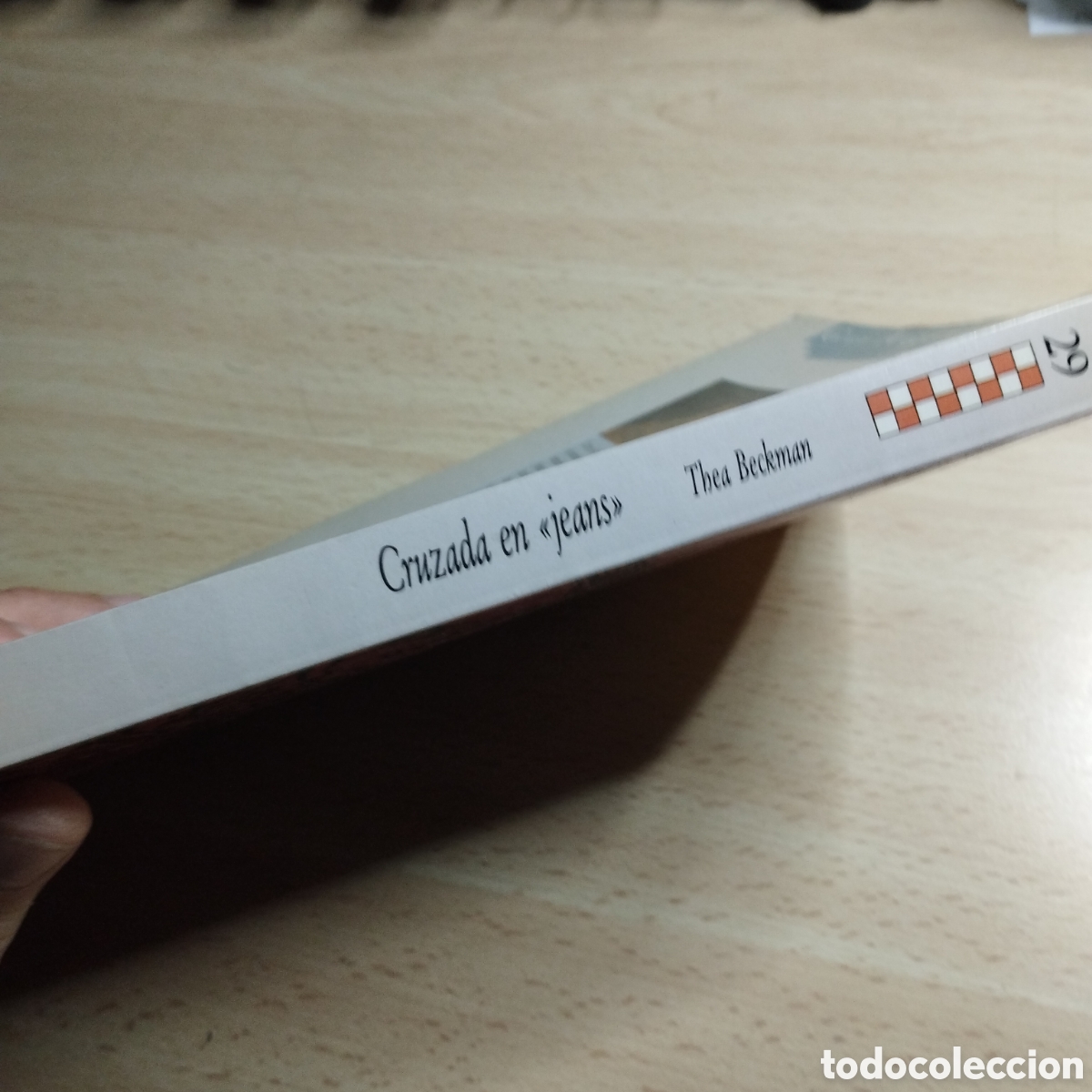 Libros de segunda mano: Cruzada en Jeans. Thea Beckman. Gran angular.ediciones SM. - Foto 3