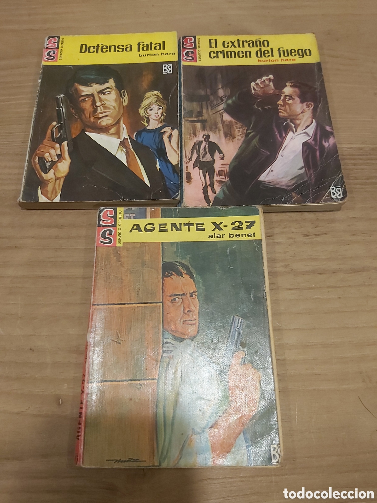 Gebrauchte B&uuml;cher: Servicio secreto defensa fatal Burton har&eacute;/ el extra&ntilde;o crimen del fuego )agente x 27 alar benet