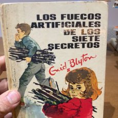 Libros de segunda mano: LOS FUEGOS ARTIFICIALES DE LOS SIETE SECRETOS