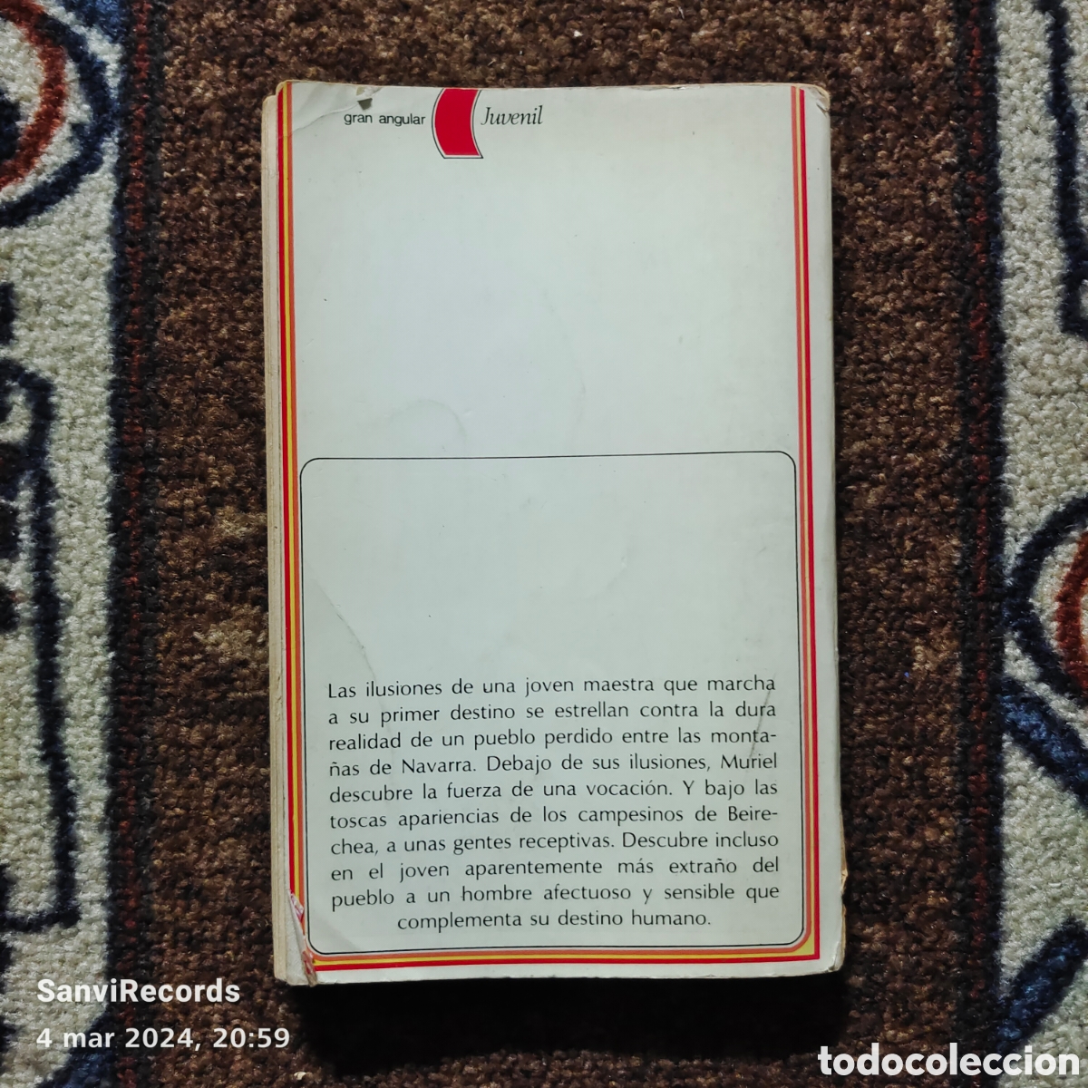 Libros de segunda mano: CINCO PANES DE CEBADA (LUCIA BAQUEDANO) (GRAN ANGULAR, SM) - Foto 2