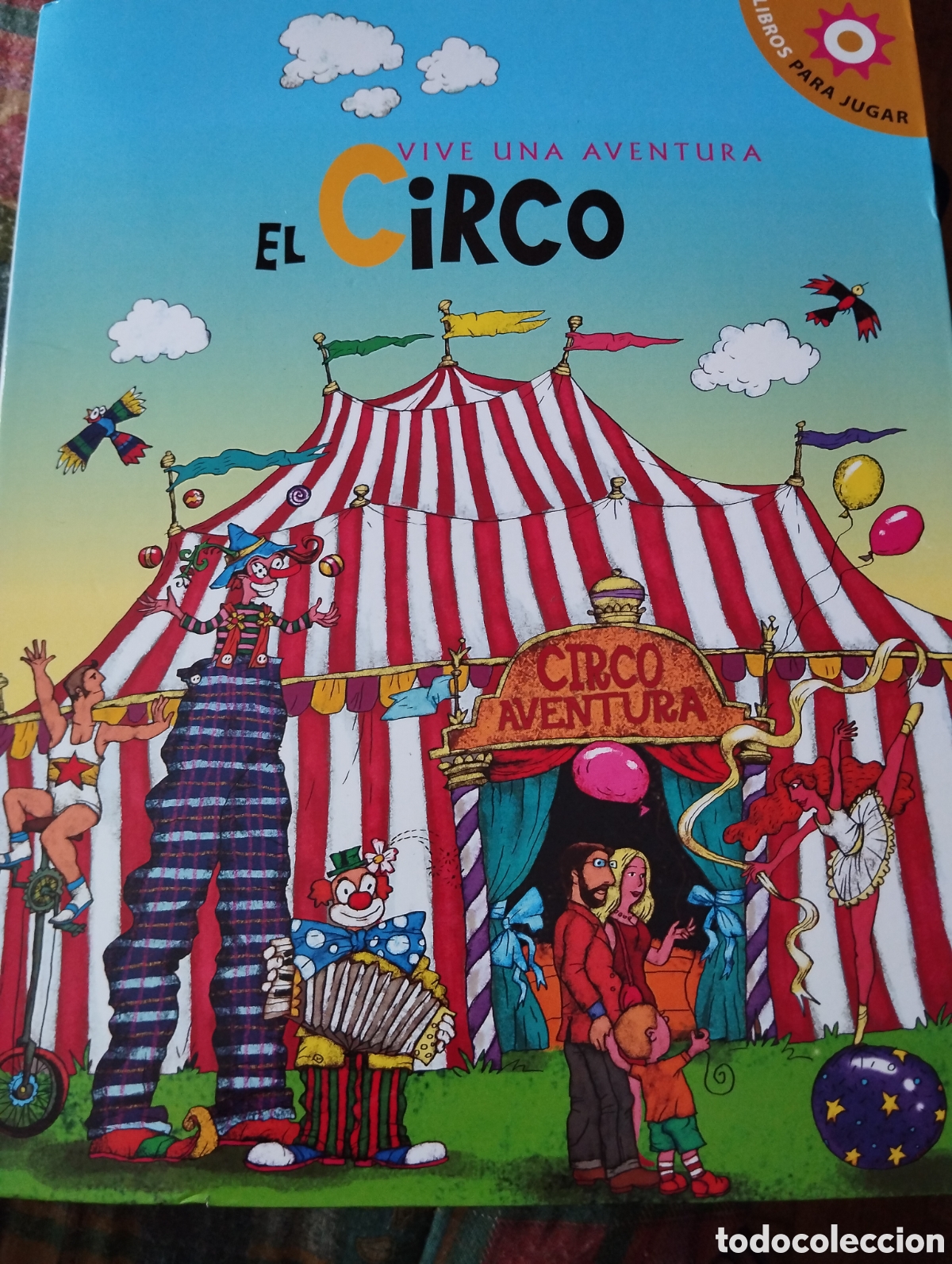 Libri di seconda mano: VIVE UNA AVENTURA EL CIRCO. POP UPS. CARTON&Eacute;. PESO 550 GR.