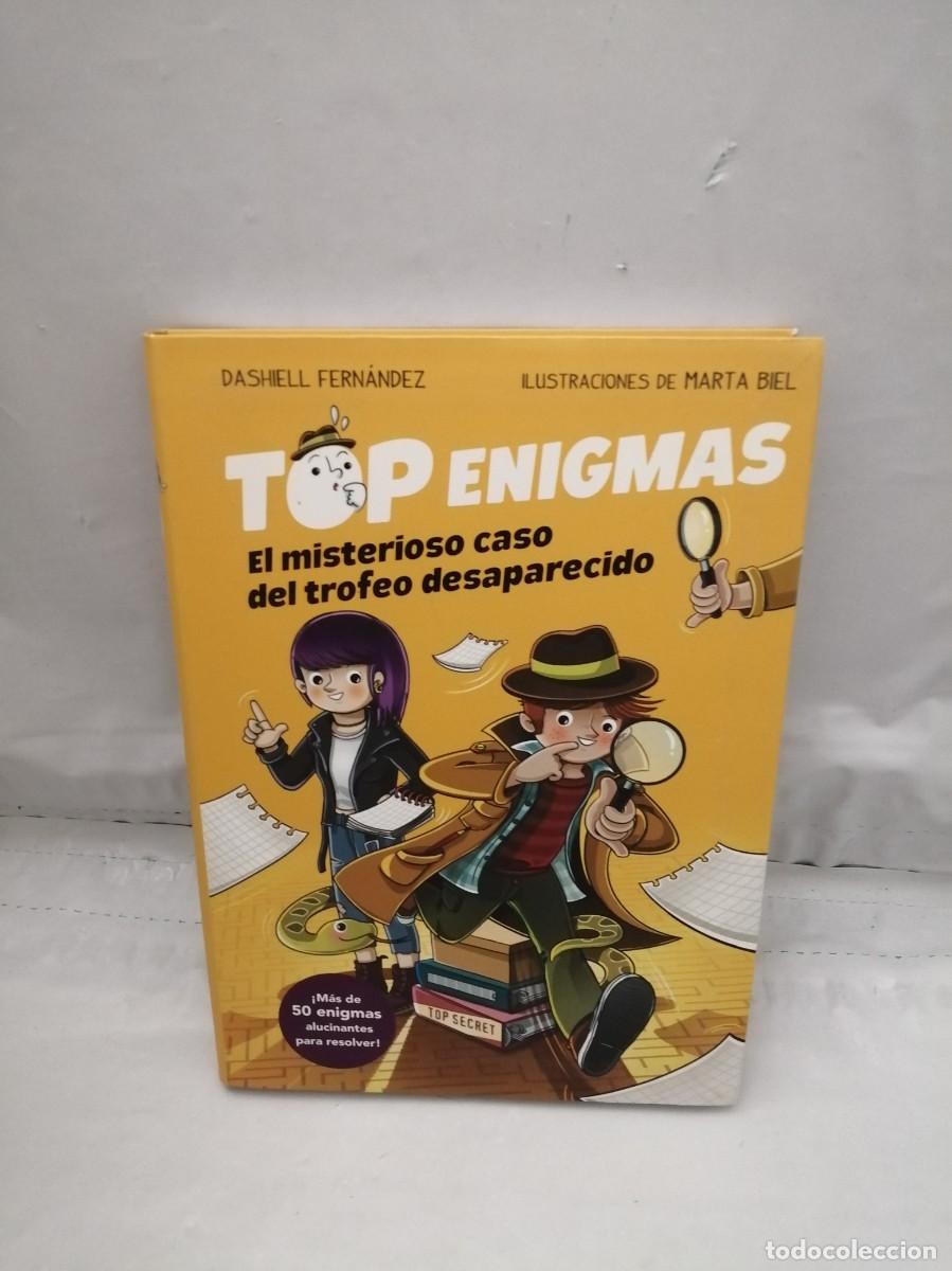 Libri di seconda mano: El misterioso caso del trofeo desaparecido (Primera edici&oacute;n, Colecci&oacute;n: Top Enigmas 1)