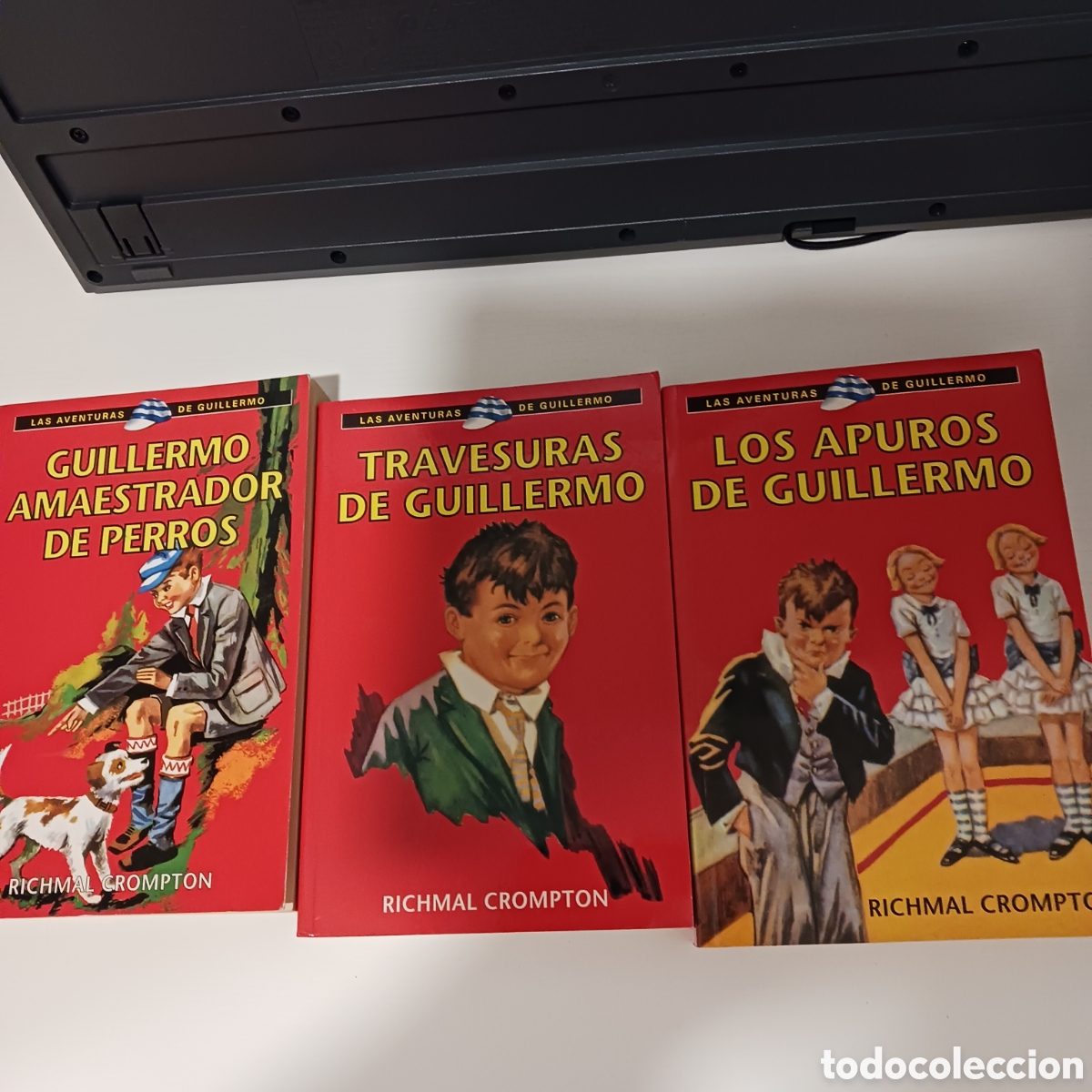 Libri di seconda mano: 3 vol. de las Aventuras de Guillermo de Richmal Crompton