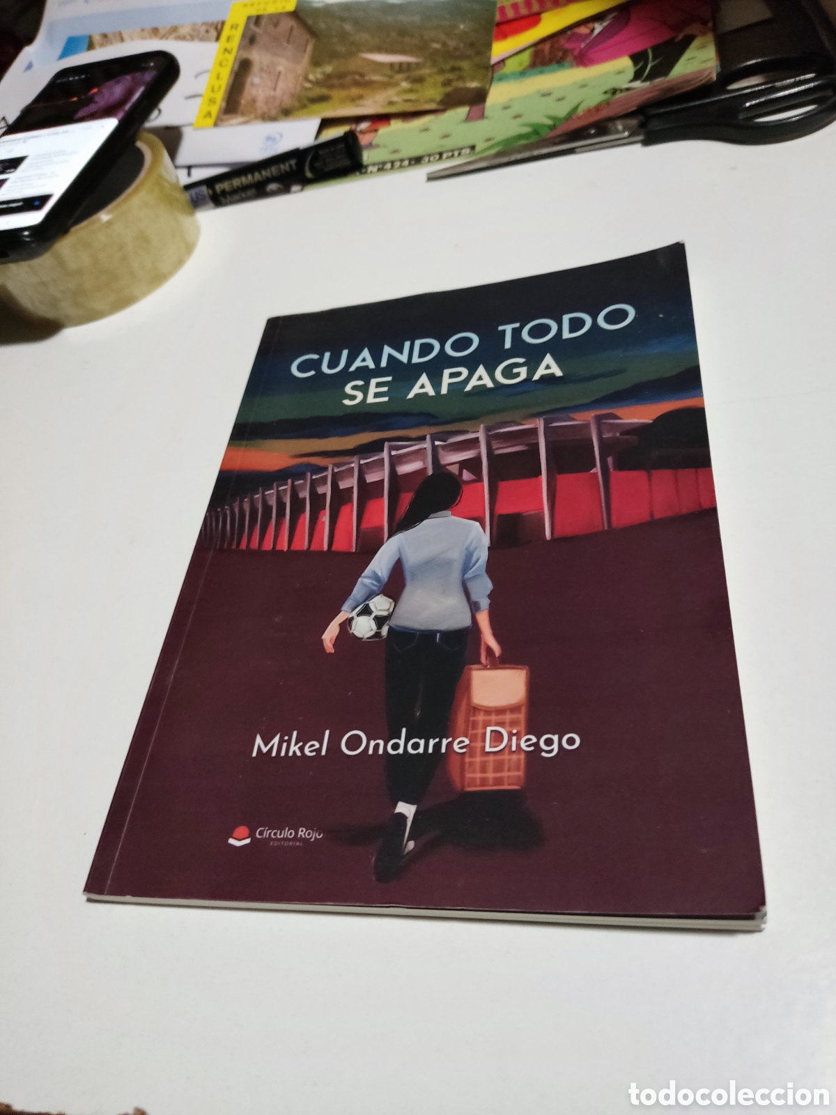 Libri di seconda mano: Libro cuando todo se apaga de Mikel Ondarre Diego