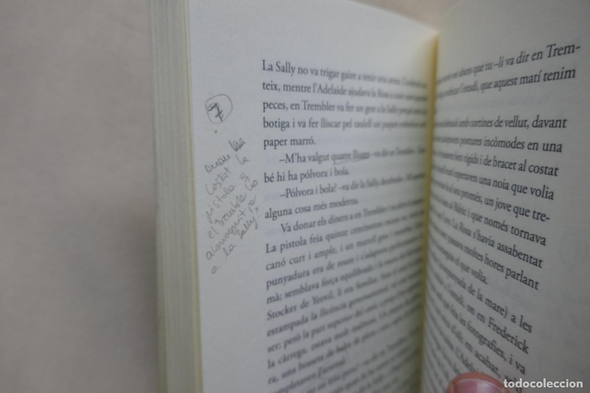 Libros de segunda mano: Philip Pullman - La Maledicci&oacute; del Rob&iacute; (EN CATALAN) - Foto 13