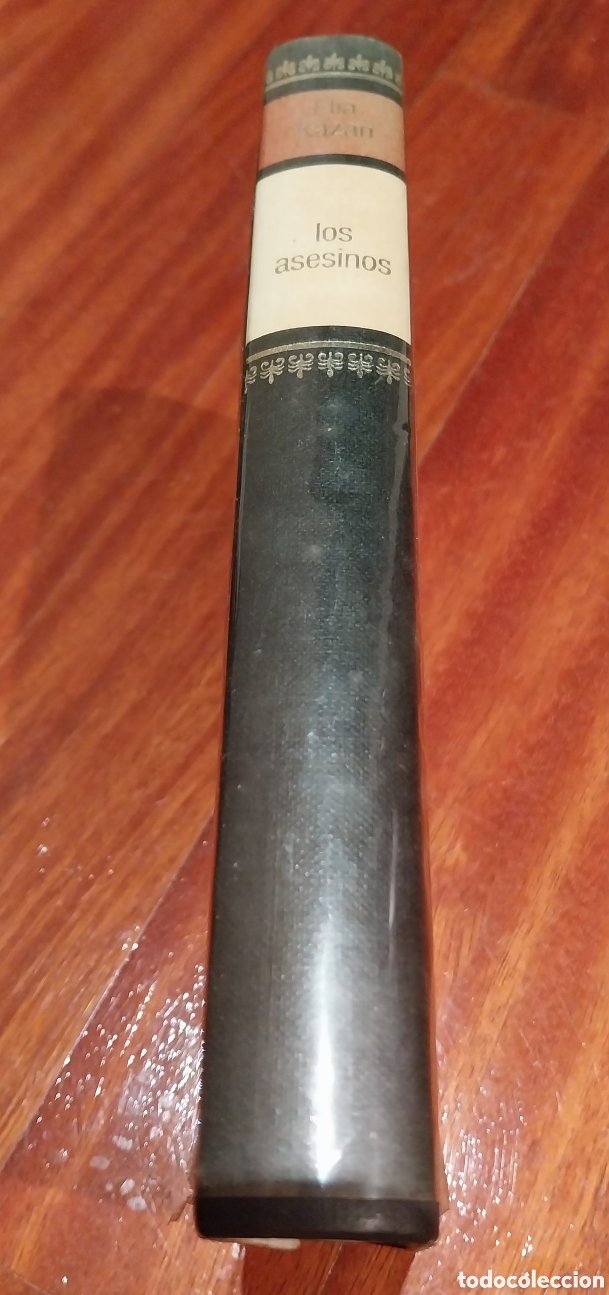 Libros de segunda mano: Novela &rdquo;Los Asesinos&rdquo; - Foto 2