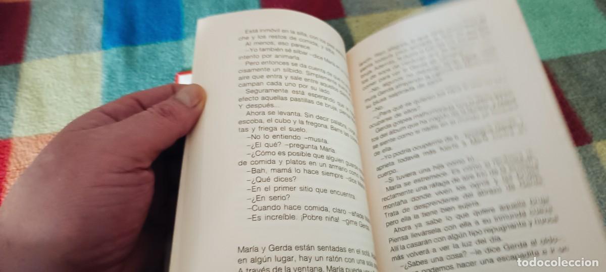 Libros de segunda mano: UNA BRUJA EN CASA Ulf Stark - Foto 3