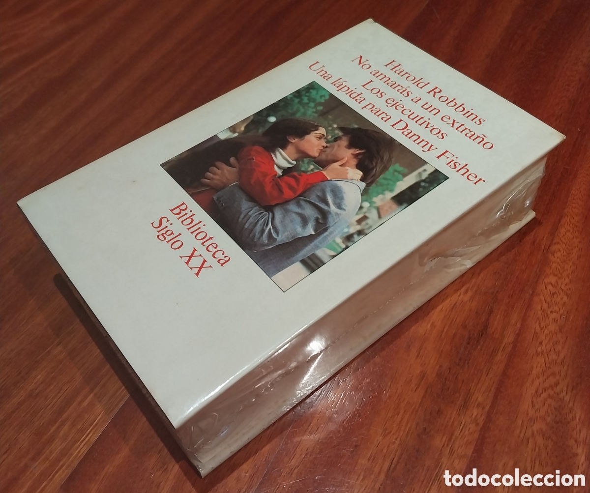 Libros de segunda mano: 3 Novelas en un libro de Harold Robbins - Foto 1