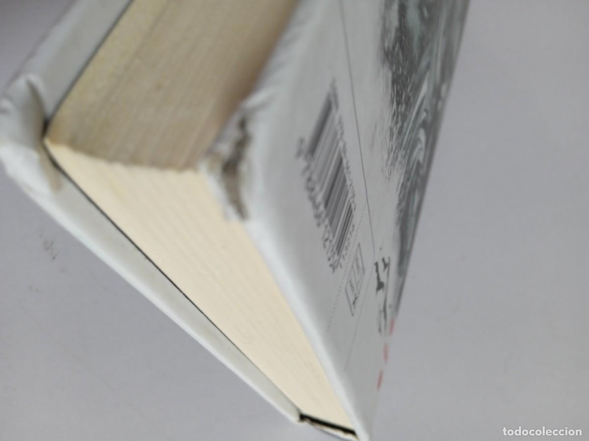Libros de segunda mano: SKULDUGGERY PLEASANT El poder del foc - Foto 5