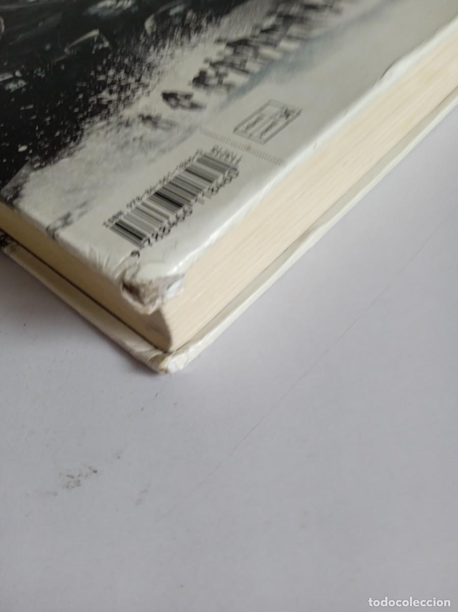 Libros de segunda mano: SKULDUGGERY PLEASANT El poder del foc - Foto 5