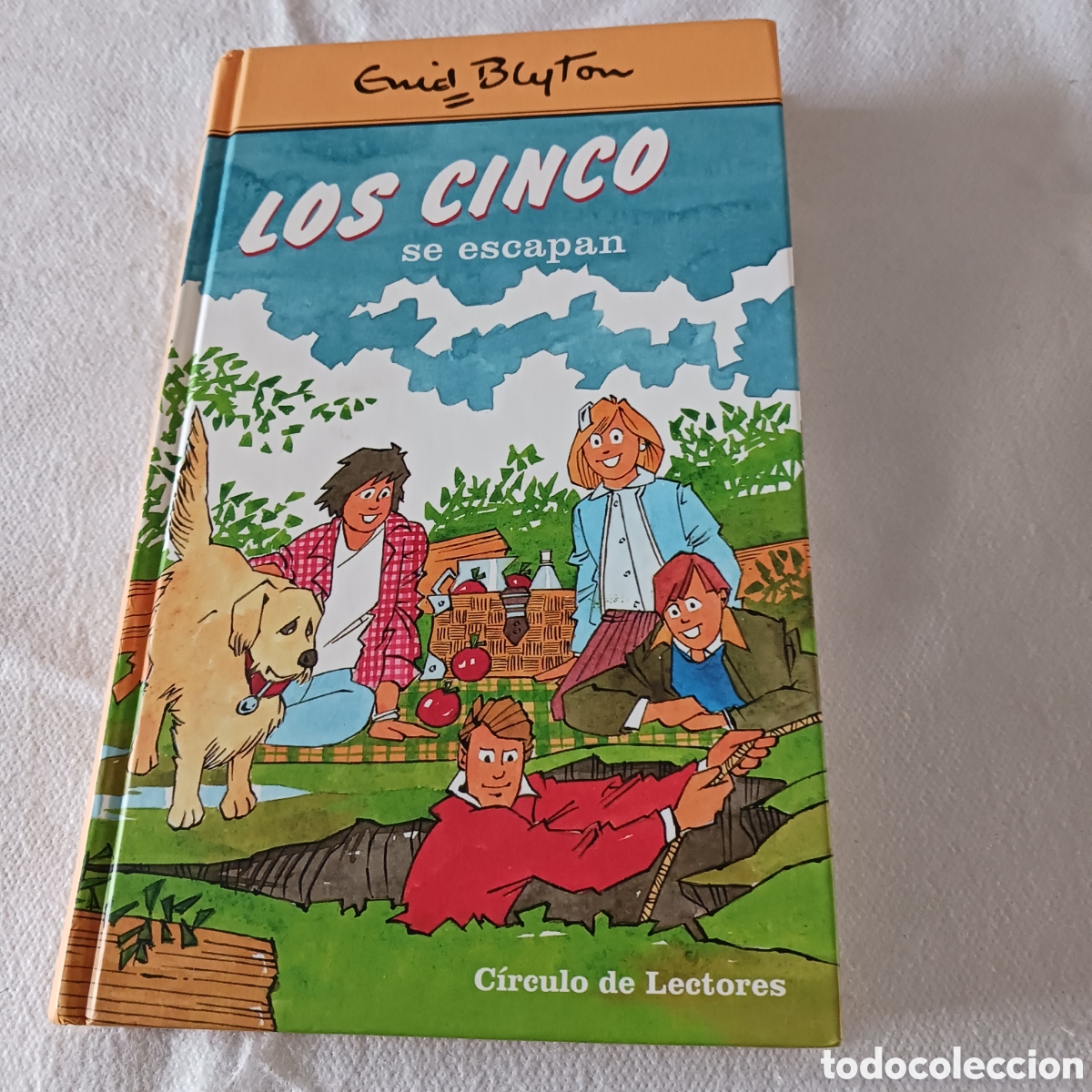 Second hand books: Los Cinco se escapan de Enid Blyton