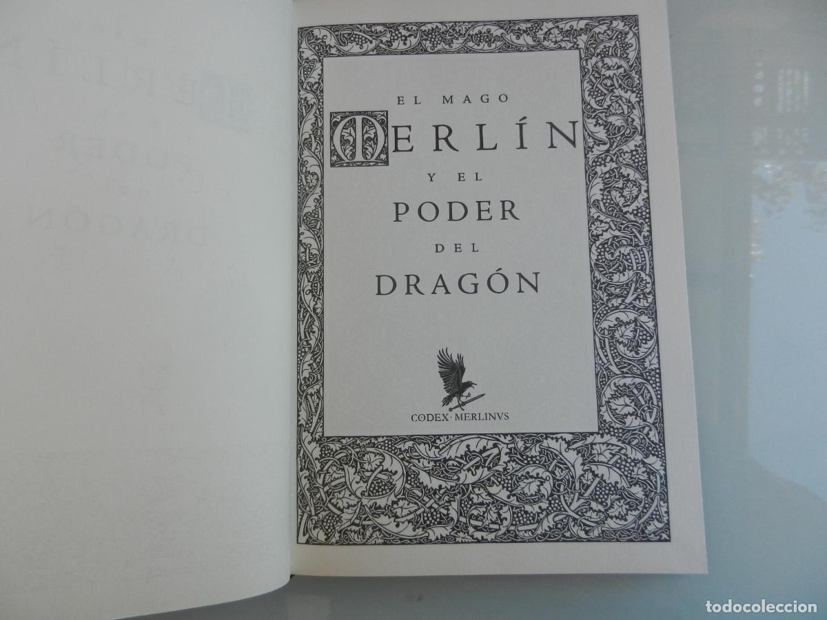 Libros de segunda mano: EL MAGO MERL&Iacute;N Y EL PODER DEL DRAG&Oacute;N - CODEX MERLINUX - &Aacute;LVARO MARCOS/SERGIO PARRA - RBA 2021. - Foto 4