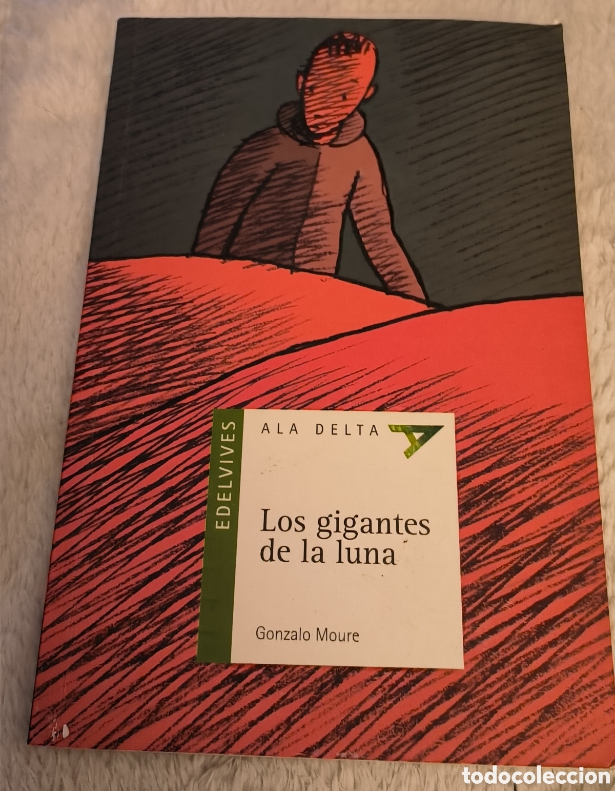 Libros de segunda mano: Libro Los gigantes de la luna - Foto 1