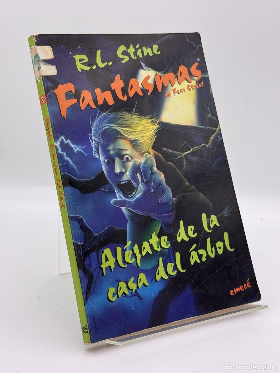 Libri di seconda mano: Fantasmas de Fear Street: Al&eacute;jate de la casa del &aacute;rbol - R.L. Stine - R.L. Stine
