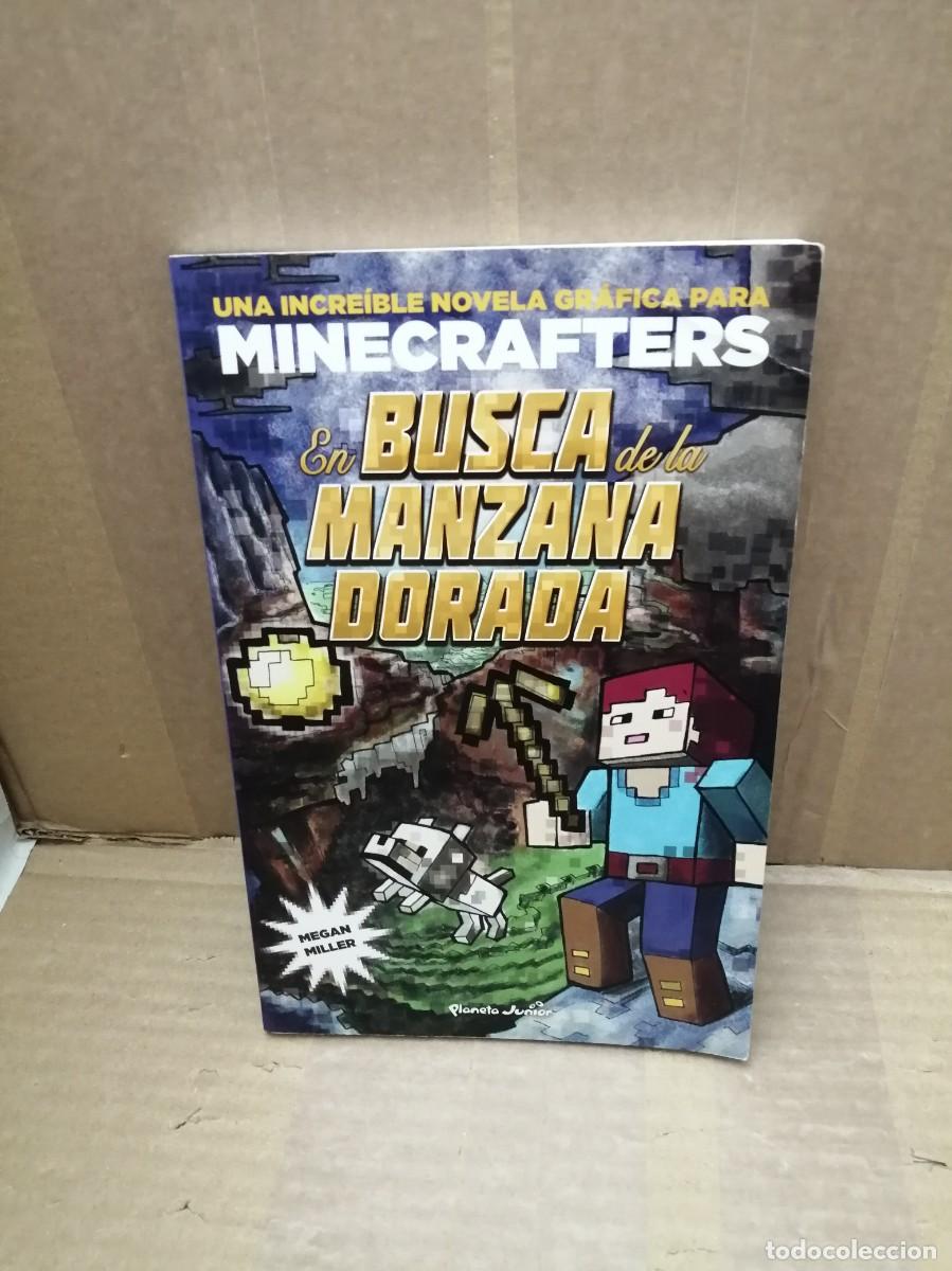Libri di seconda mano: Una incre&iacute;ble novela gr&aacute;fica para Minecrafters: En busca de la manzana dorada (Primera edici&oacute;n)