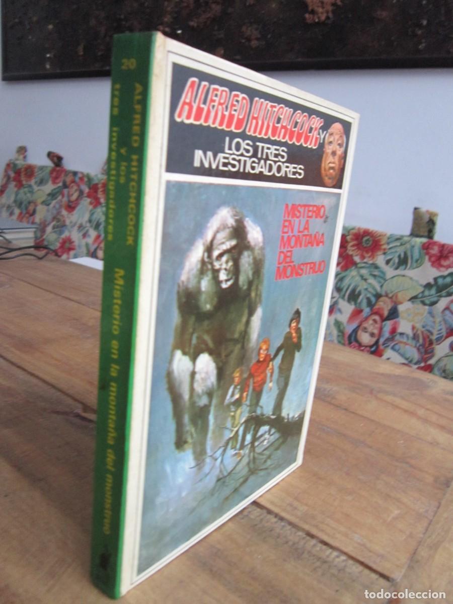 Gebrauchte B&uuml;cher: ALFRED HITCHCOK Y LOS TRES INVESTIGADORES N&ordm; 20 MISTERIO EN LA MONTA&Ntilde;A DEL MONSTRUO MOLINO 1979
