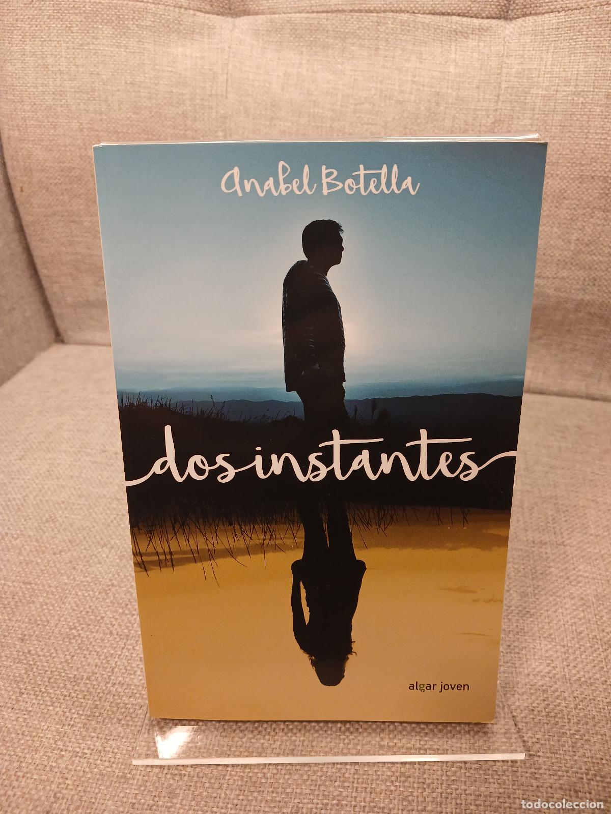 Livros em segunda m&atilde;o: Dos instantes - Anabel Botella