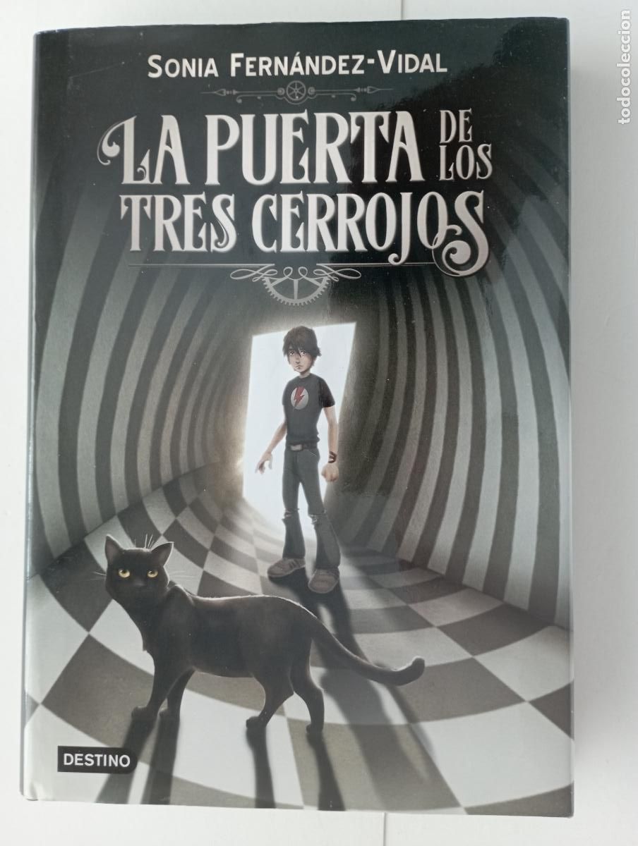 Libros de segunda mano: PLI - LA PUERTA DE LOS TRES CERROJOS - SOF&Iacute;A FERN&Aacute;NDEZ-VIDAL - NUEVO