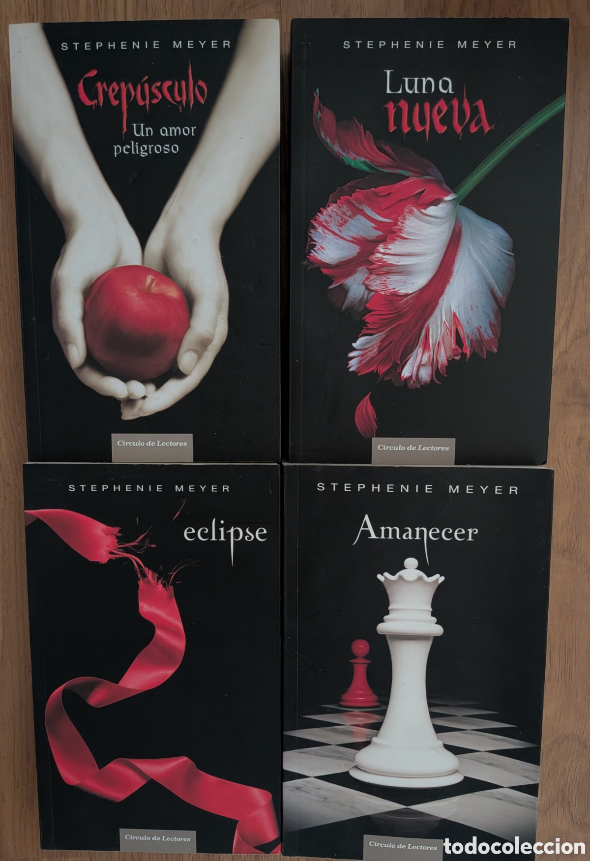 Libros de segunda mano: TETRALOG&Iacute;A SAGA CREP&Uacute;SCULO/ LUNA NUEVA/ ECLIPSE/ AMANECER - Stephenie Meyer
