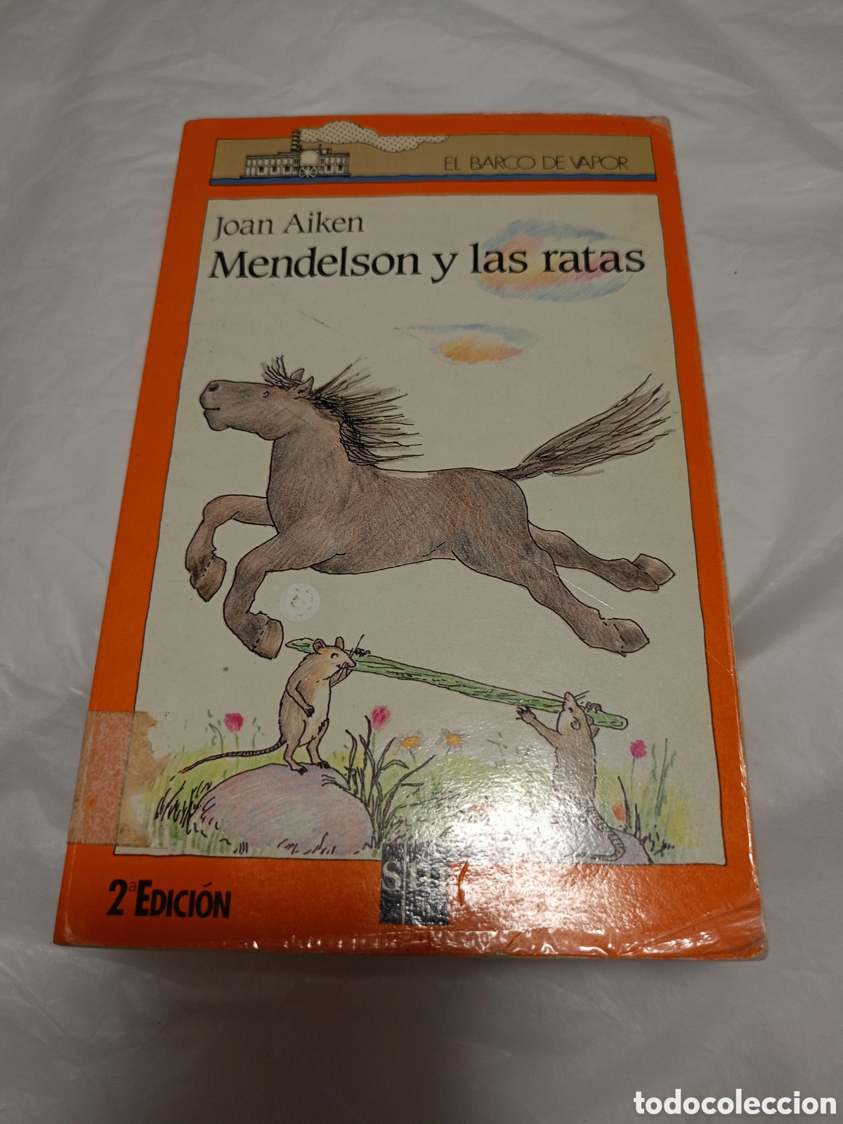 Libri di seconda mano: mendelson y las ratas ediciones SM 1985 colecci&oacute;n El barco de Vapor 77 joan aiken