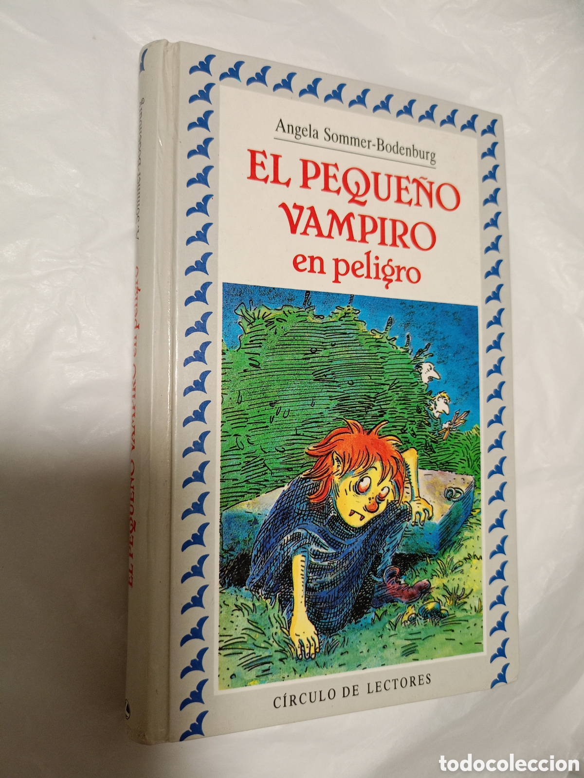 Libros de segunda mano: Angela Sommer Bodenburg El Peque&ntilde;o vampiro En Peligro