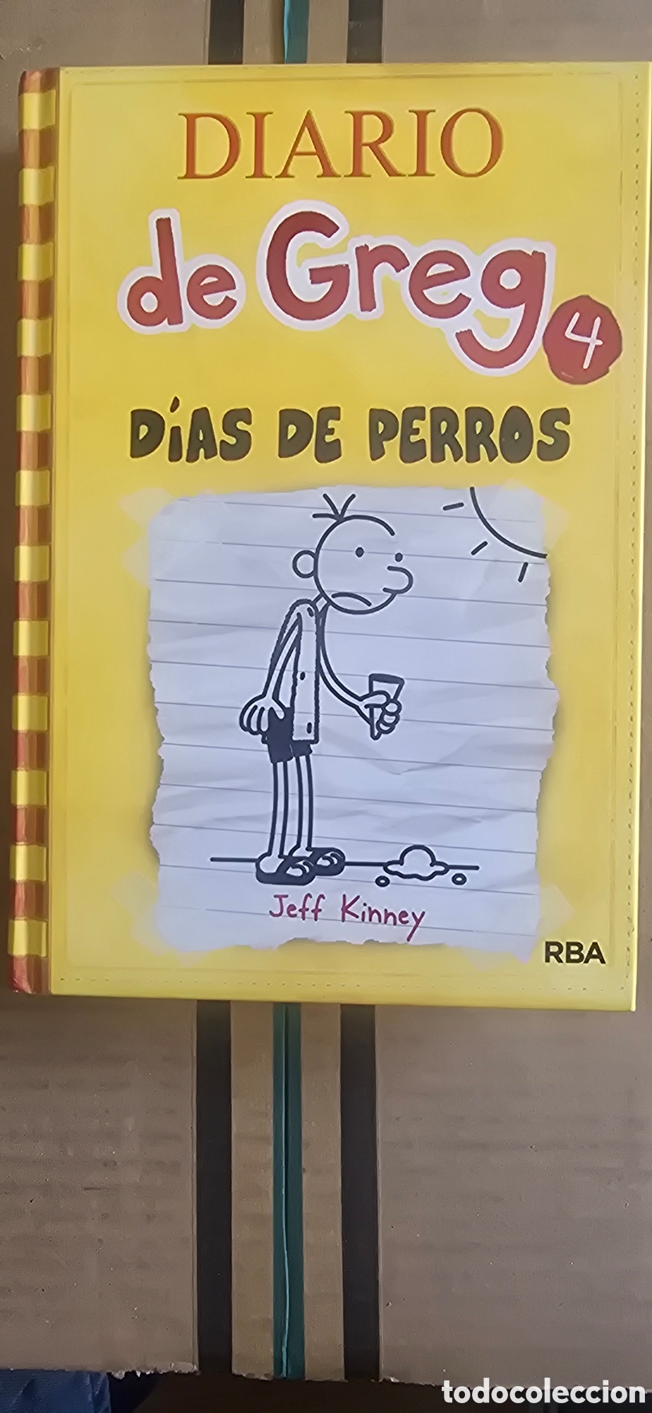 Libros de segunda mano: D&iacute;as de perros - Diario de greg 4