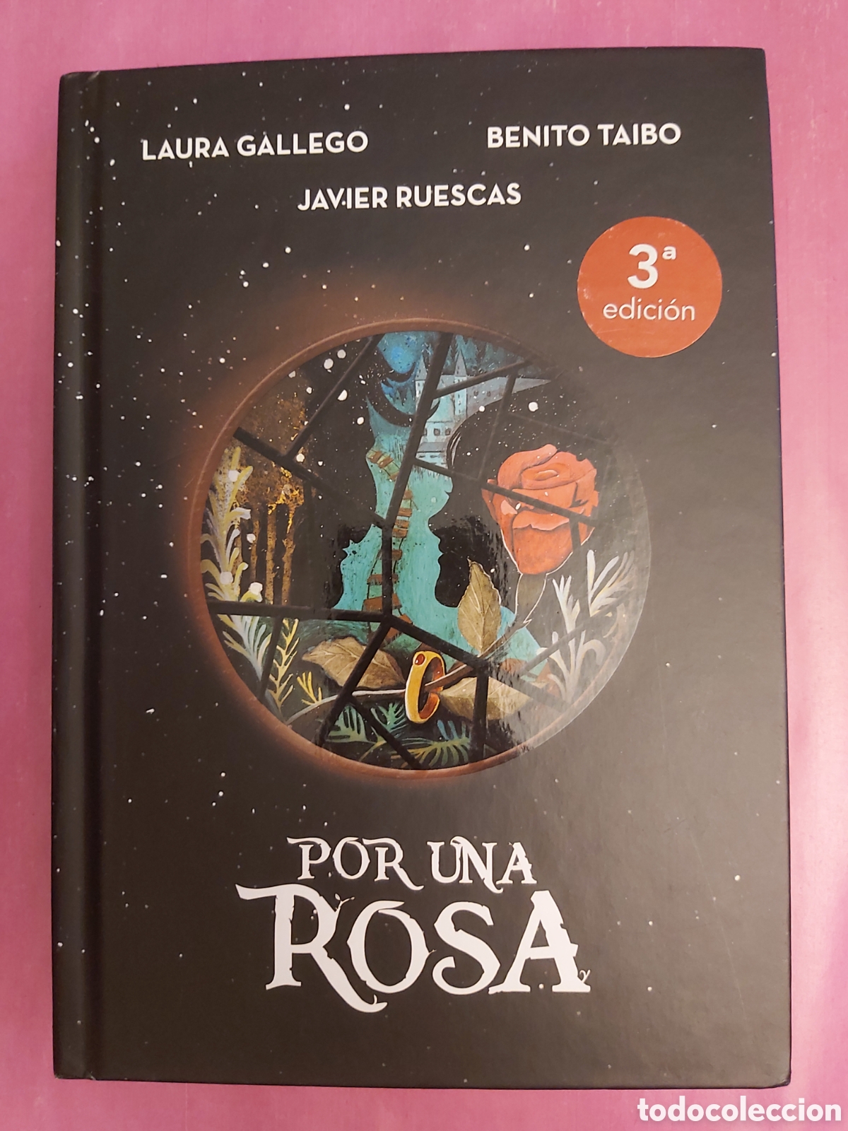 Libros de segunda mano: POR UNA ROSA LAURA GALLEGO MONTENA 2017