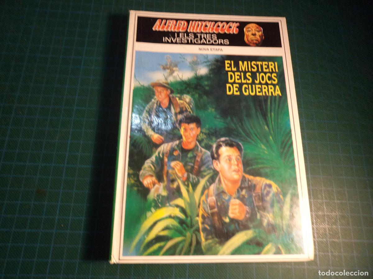 Libri di seconda mano: Alfred Hichcock y els tres investigadors. El Misteri dels jocs de guerra. En catalan.