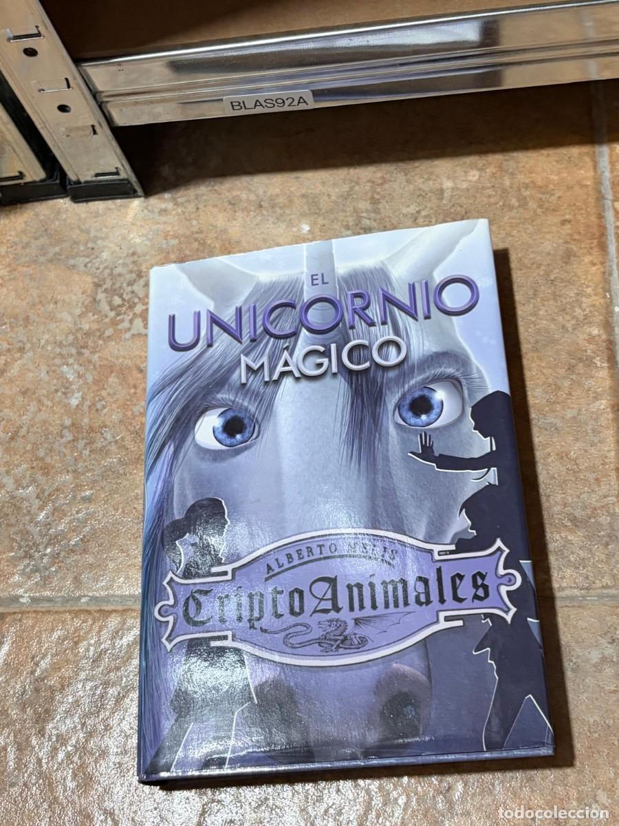 Libros de segunda mano: BLAS92A Alberto Melis El unicornio m&aacute;gico CriptoAnimales