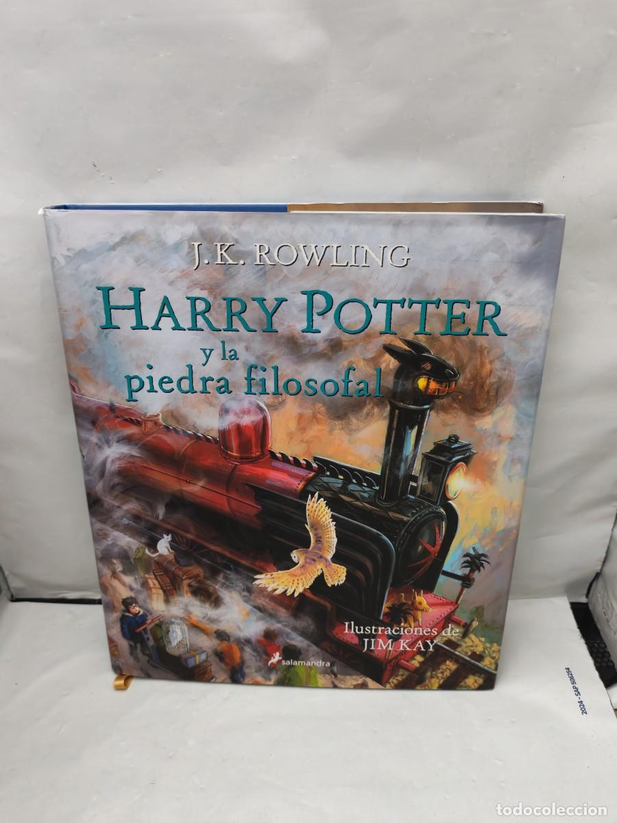 Second hand books: Harry Potter y la piedra filosofal (Primera edici&oacute;n, Ilustrada 27x23 cms, tapa dura)