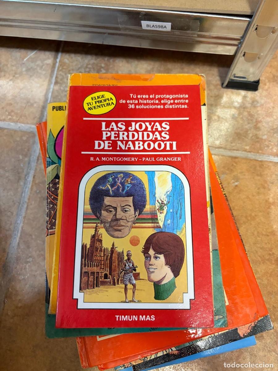 Libros de segunda mano: BLAS98A R. A. Montgomery y Paul Granger, Las joyas perdidas de Nabooti, Timun Mas.