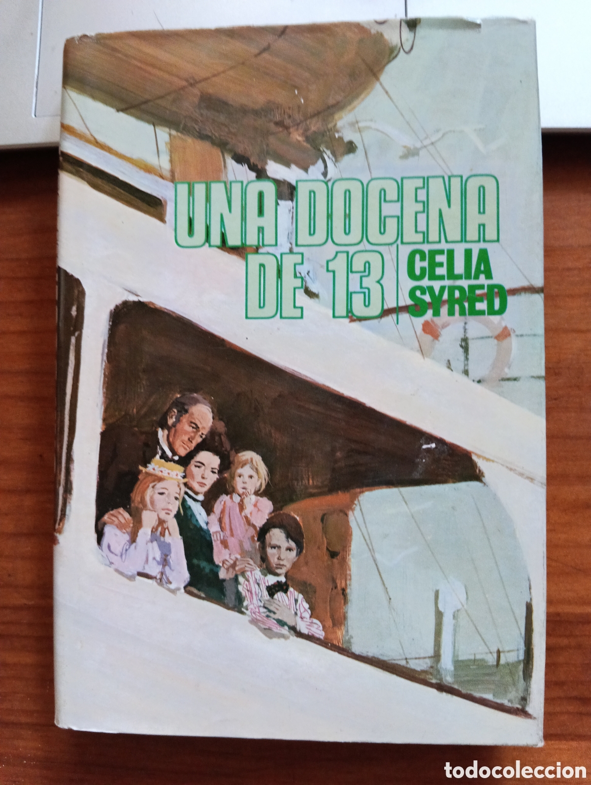 Libros de segunda mano: Una docena de 13, Celia Syred