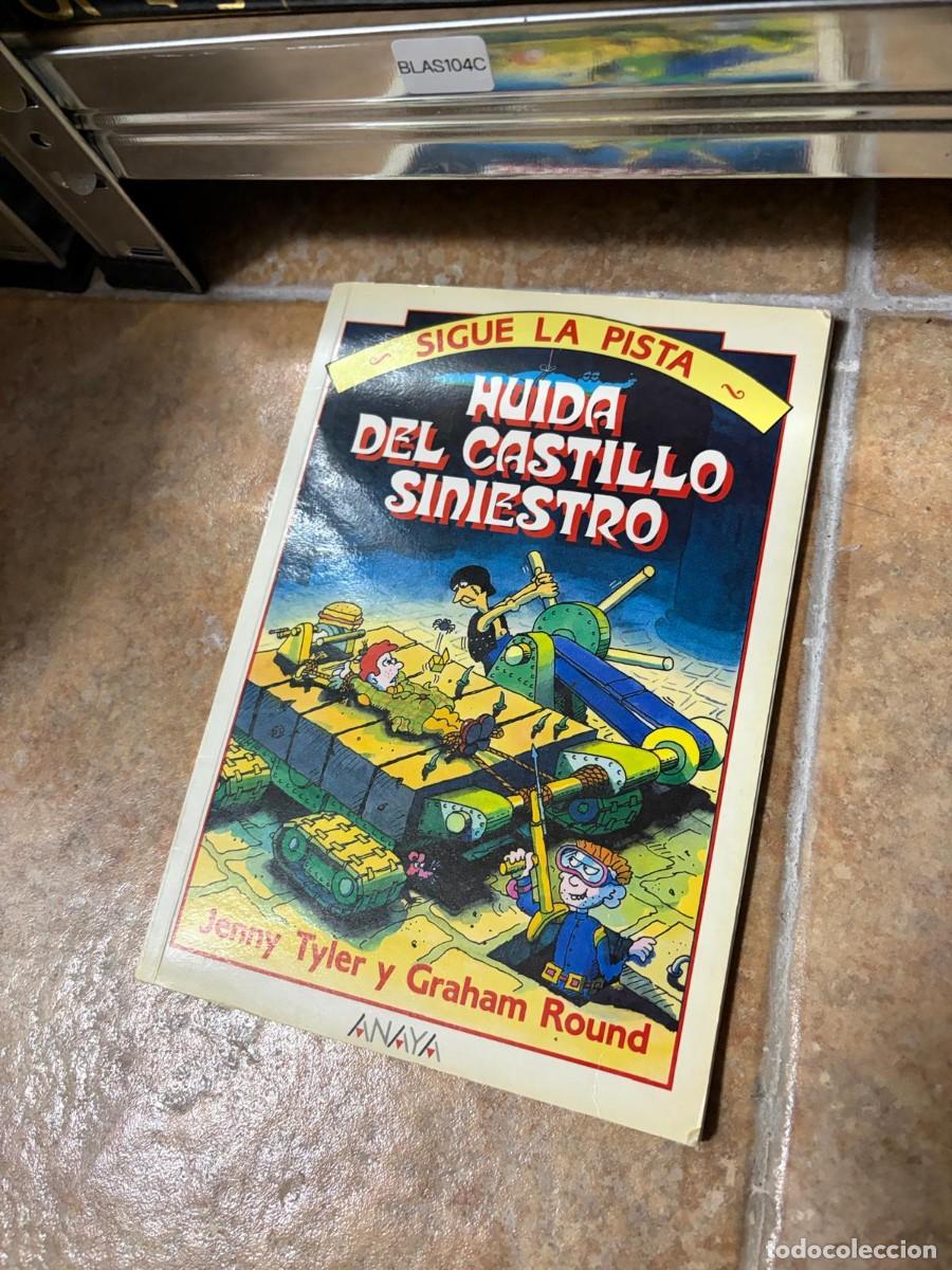 Libros de segunda mano: BLAS104C Jenny Tyler y Graham Round Huida del castillo siniestro Anaya