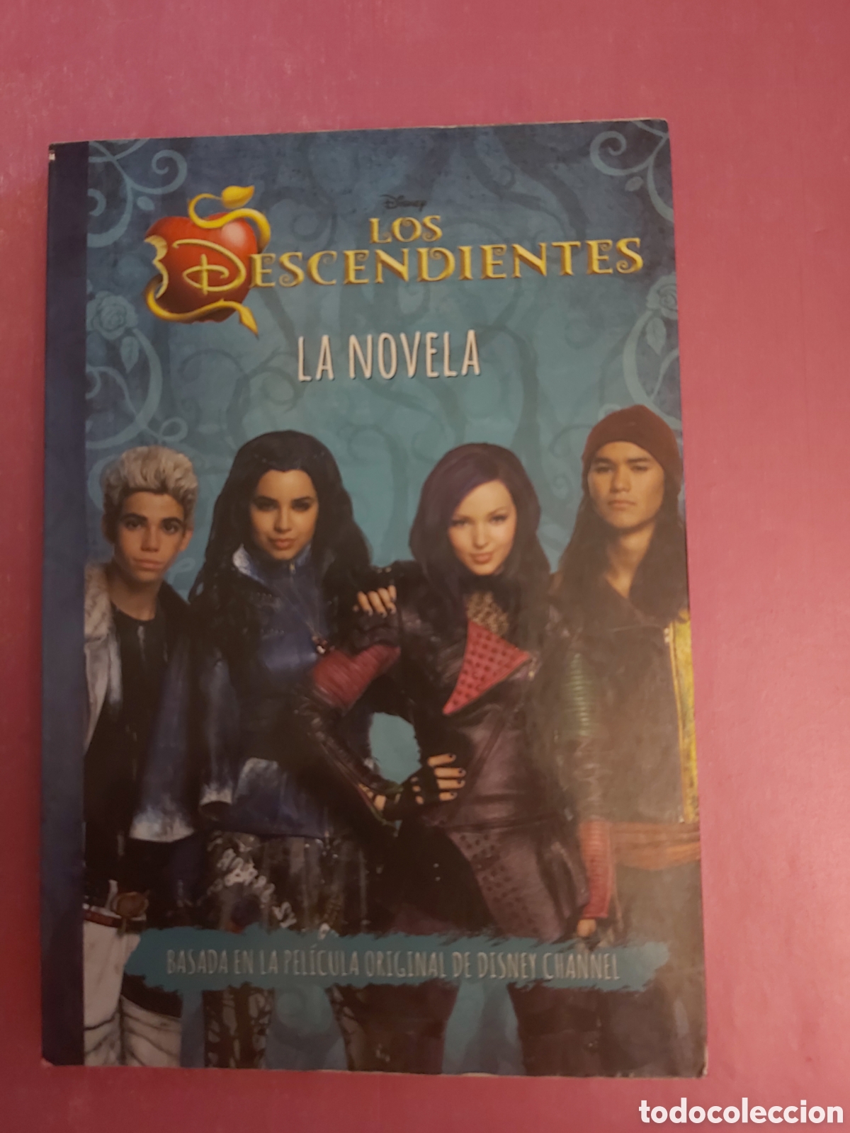 Libros de segunda mano: LOS DESCENDIENTES LA NOVELA DISNEY PRIMERA EDICI&Oacute;N 2015