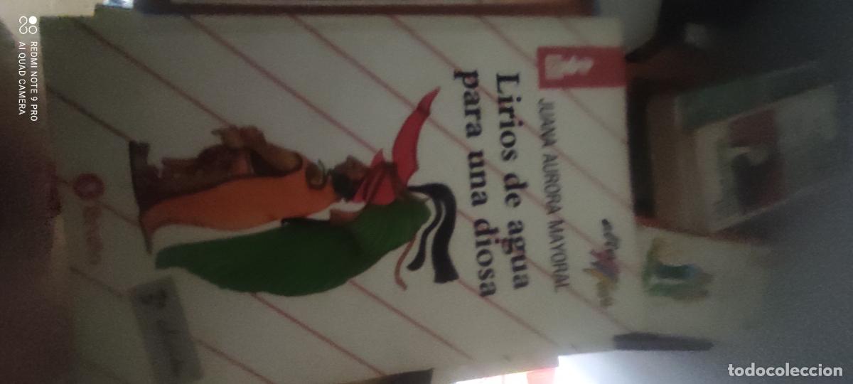 Libros de segunda mano: Lirios de agua para una diosa (Juana Aurora Mayoral) Bru&ntilde;o 2002