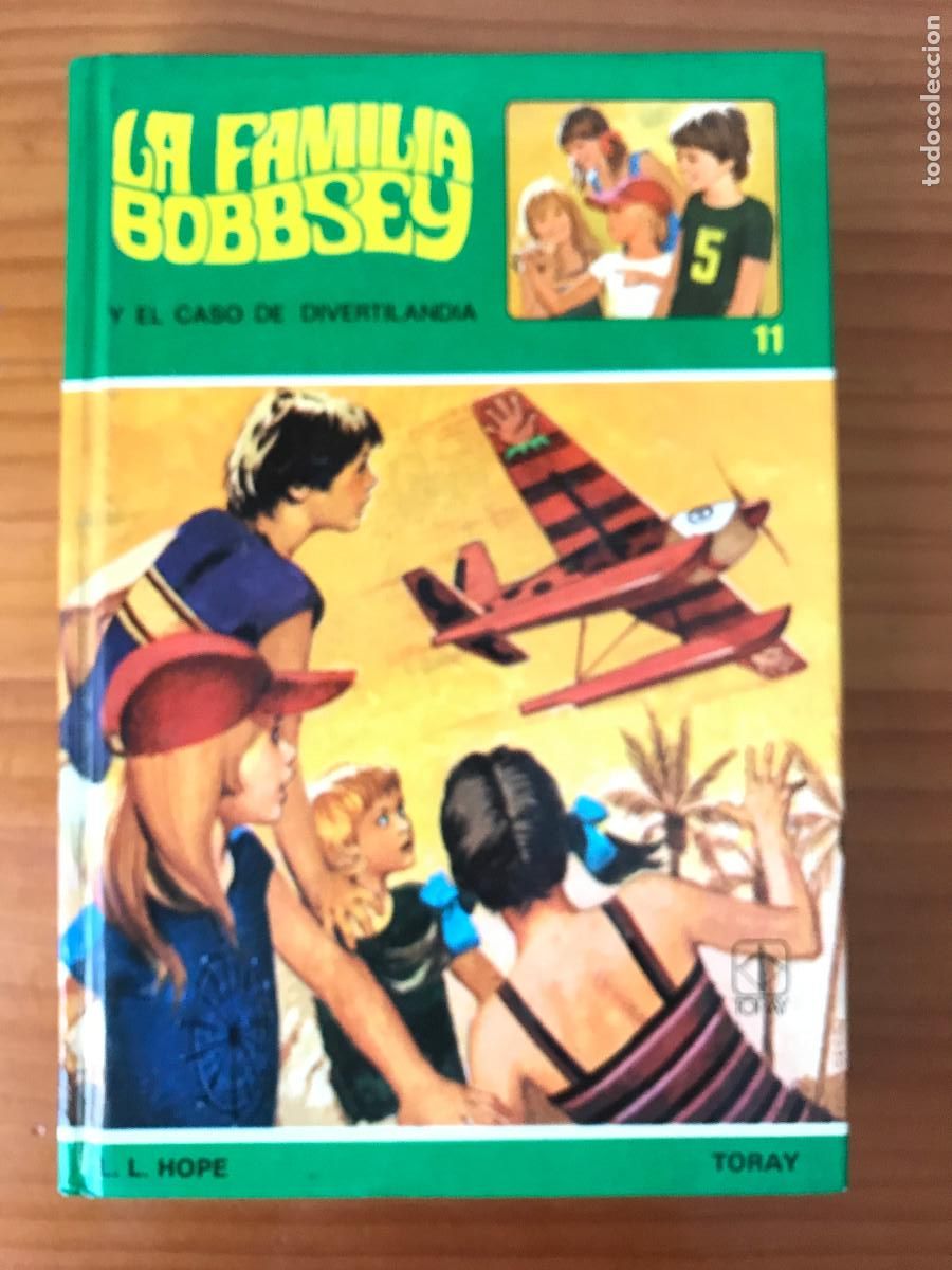Libros de segunda mano: La familia Bobbsey y el caso de Divertilandia / L. L. Hope. Toray