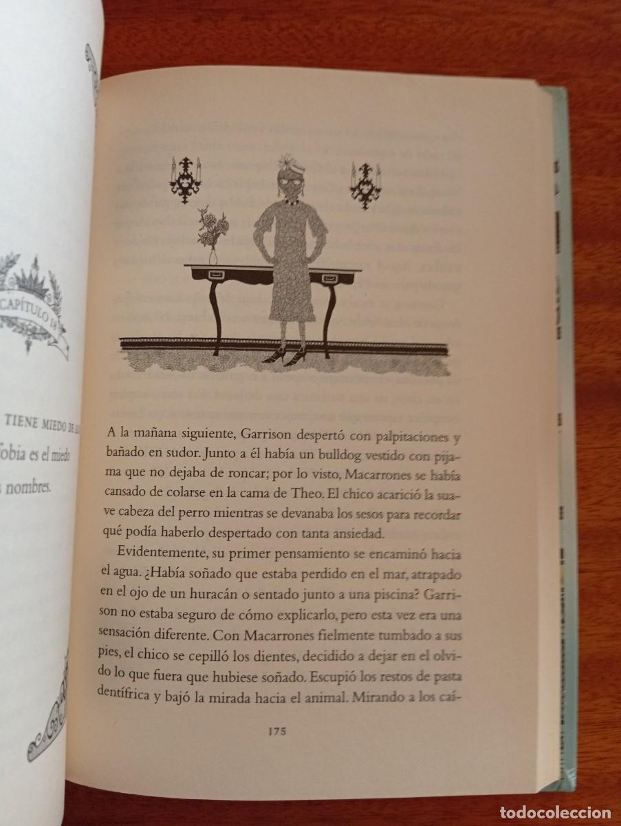 Libros de segunda mano: Escuela de Frikis. Gitty Daneshvari. 2011 - Foto 2