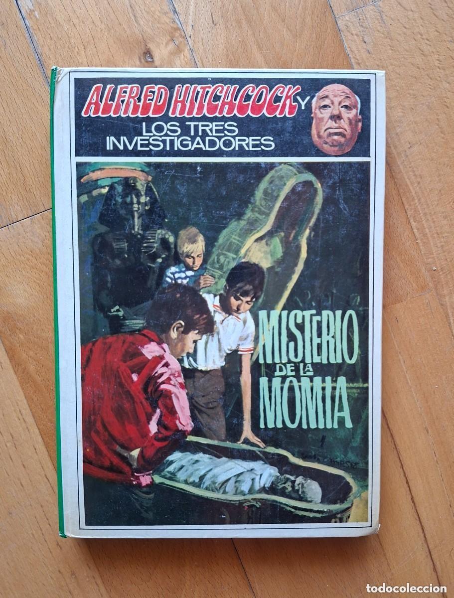 Libri di seconda mano: ALFRED HITCHCOCK - LOS TRES INVESTIGADORES - MISTERIO DE LA MOMIA