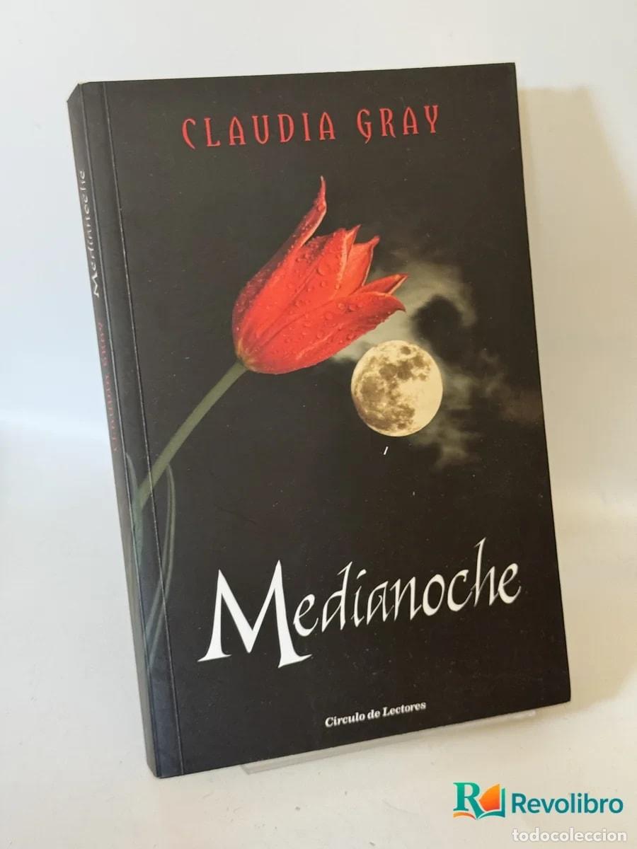 Libros de segunda mano: Medianoche - Claudia Gray