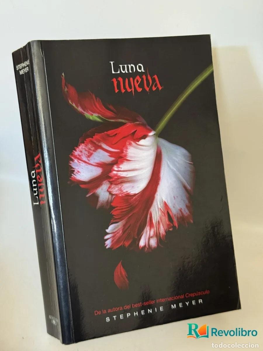 Libros de segunda mano: Luna nueva - Stephenie Meyer - Foto 1