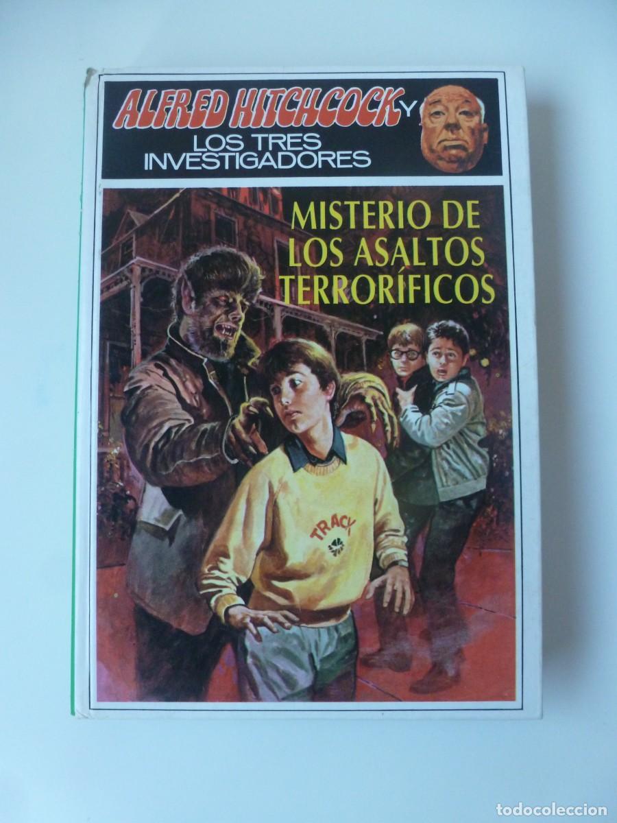 Libros de segunda mano: ALFRED HITCHCOCK Y LOS TRES INVESTIGADORES N&ordm; 42. MISTERIO DE LOS ASALTOS TERROR&Iacute;FICOS