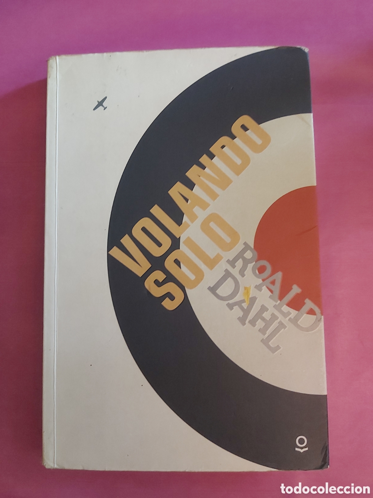 Libros de segunda mano: VOLANDO SOLO ROALD DAHL LOQUELEO SANTILLANA PRIMERA EDICI&Oacute;N 2016