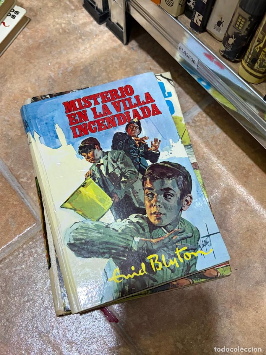 Libros de segunda mano: BLAS60E MISTERIO EN LA VILLA INCENDIADA Enid Blyton -