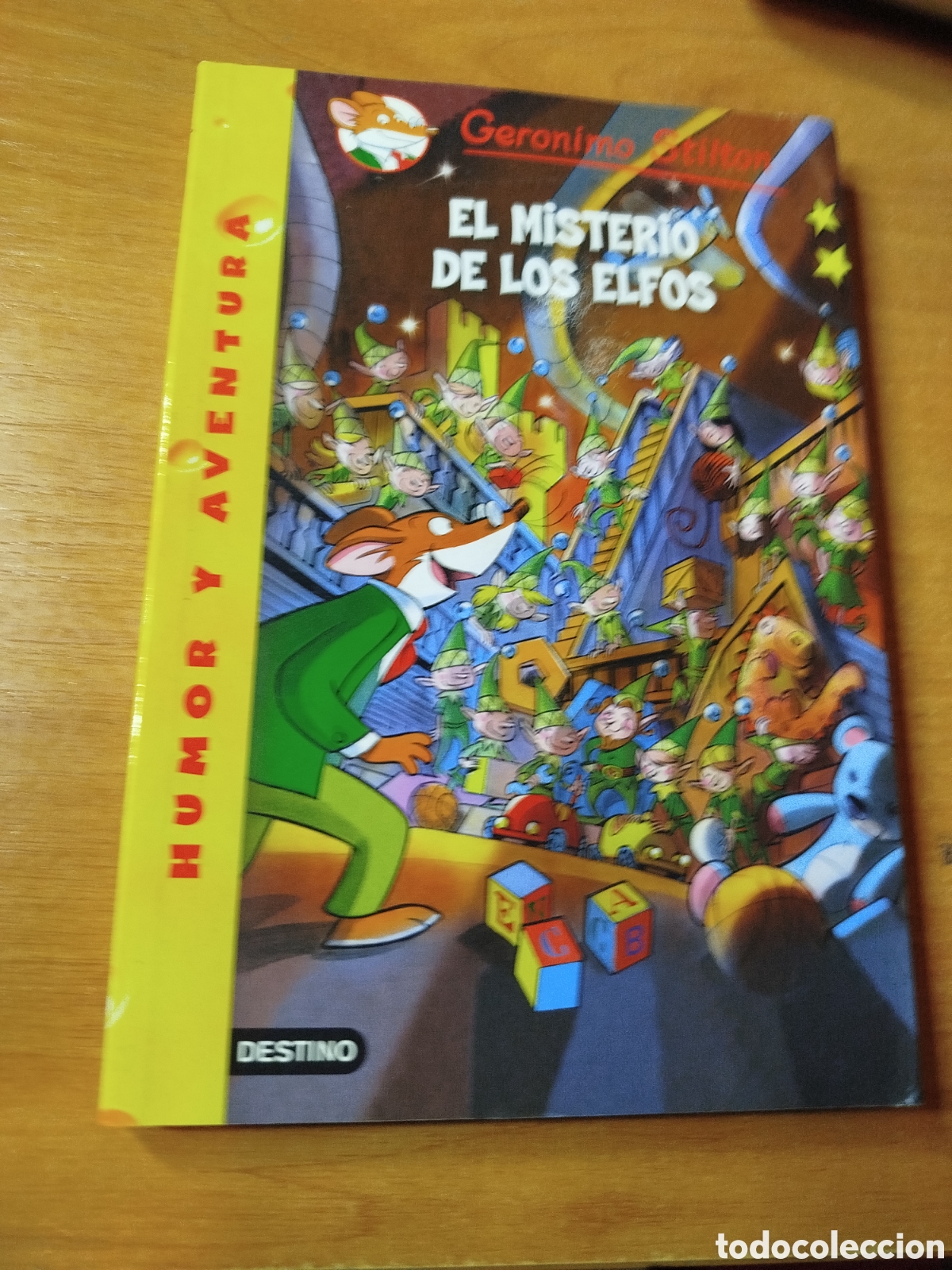 Libros de segunda mano: El misterio de los elfos. Ger&oacute;nimo Stilton. Humor y aventura