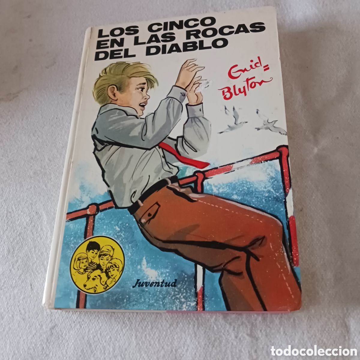 Libros de segunda mano: Los Cinco en Las Rocas del Diablo de Enid Blyton