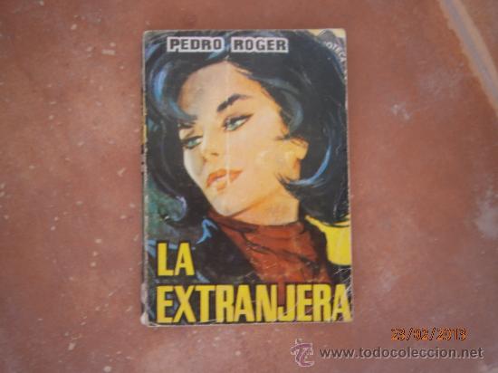 Libros de segunda mano: Libro La extranjera - Foto 1