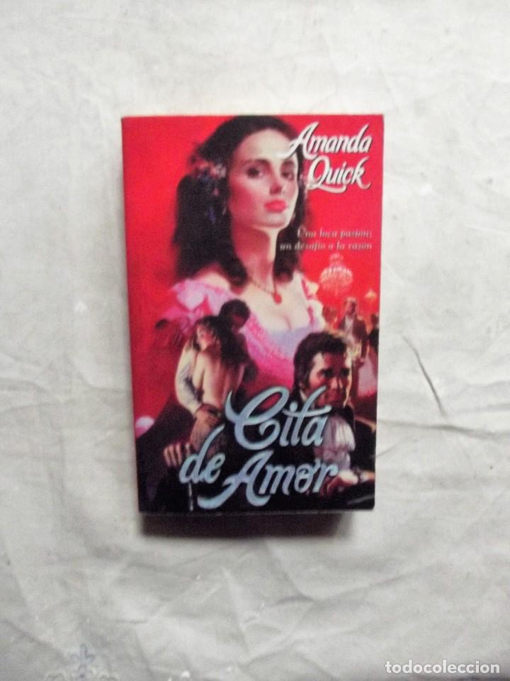 Libros de segunda mano: CITA DE AMOR DE AMANDA QUICK - Foto 1