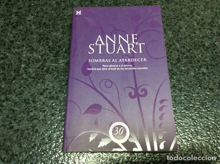 Libros de segunda mano: SOMBRAS AL ATARDECER / ANNE STUART - Foto 1