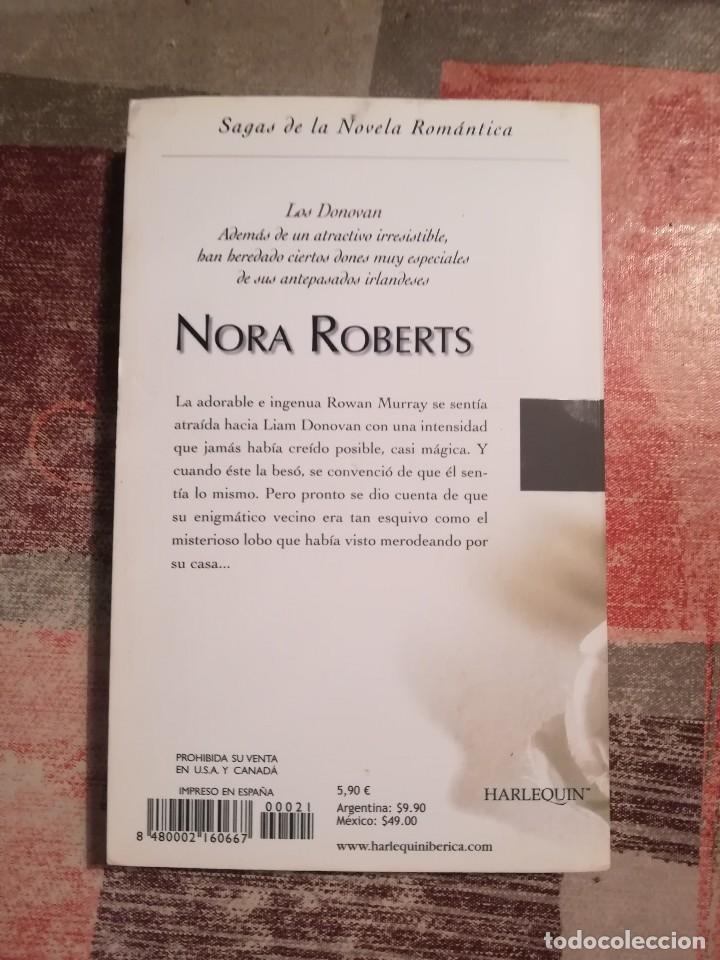 Libros de segunda mano: Sortilegio - Nora Roberts - Foto 2
